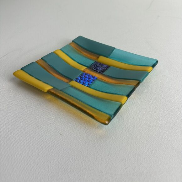 Colorful abstract Pattern Fused Art Glass Trinket Dish Tray 6” square - Picture 3 of 8